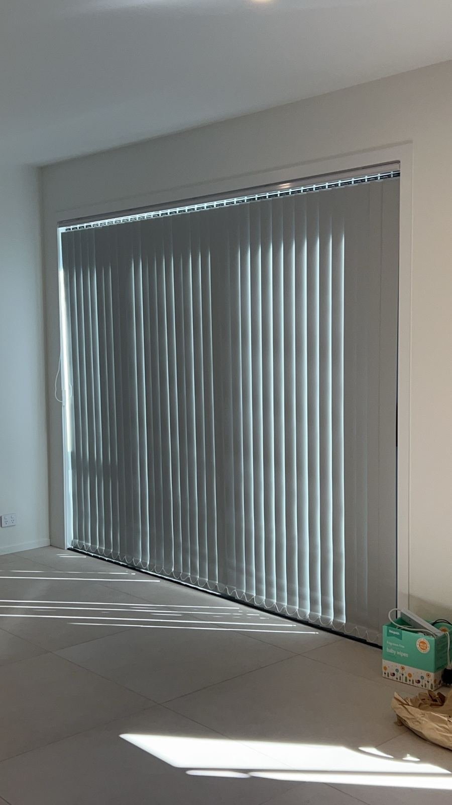 Vertical blinds